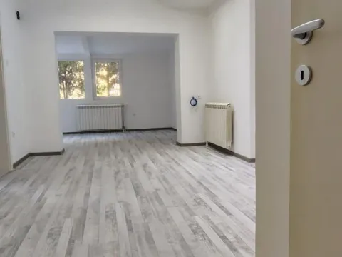 Prodaja, dvosoban stan, 50m², Telep, Novi Sad Sve Podlokacije - image 1