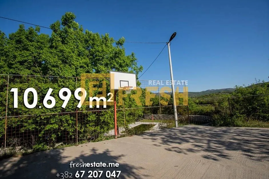 Prodaja, kuća, 10699m², Ostalo, Podgorica