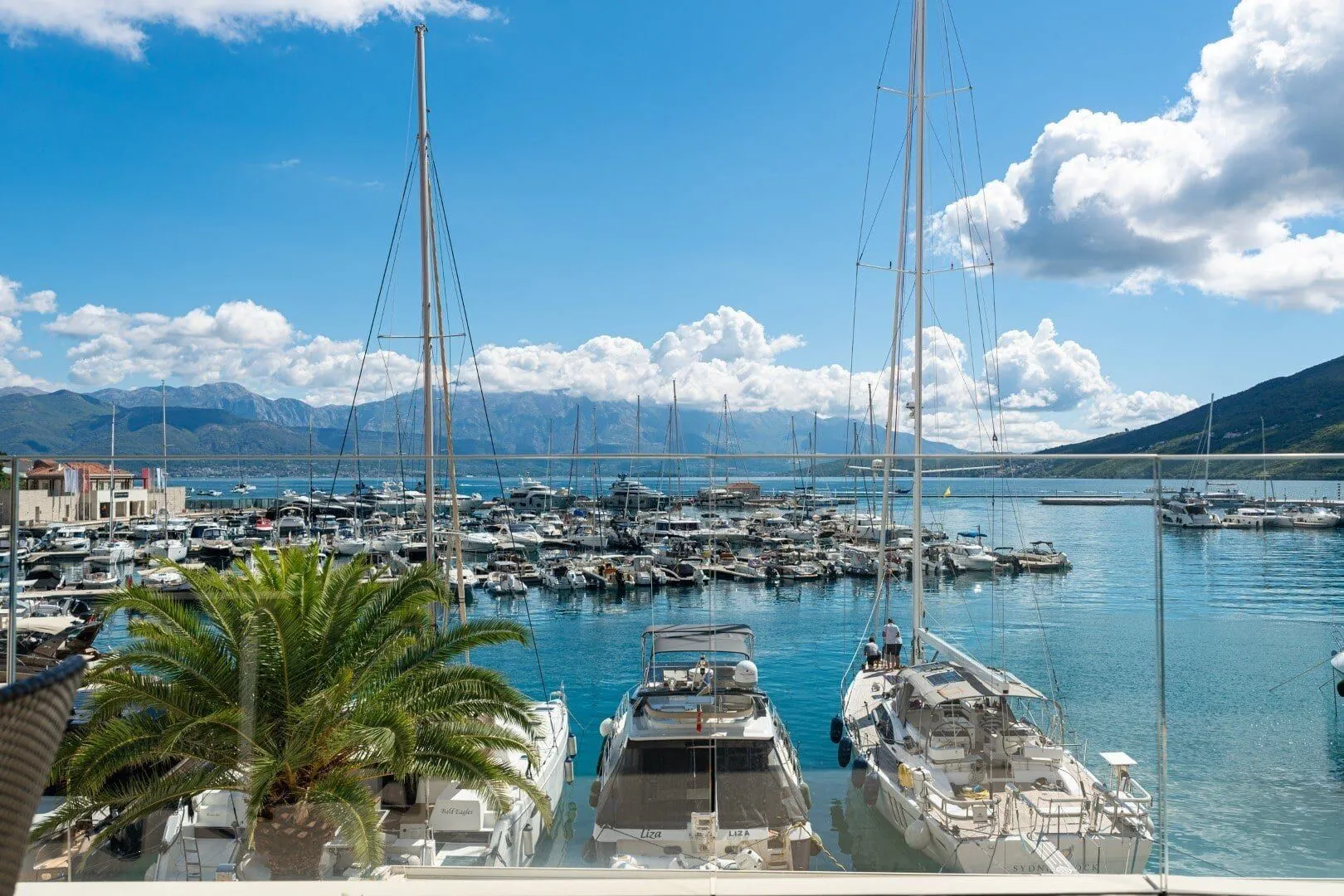 Sale, two bedroom apartment, 160m², Portonovi, Herceg Novi