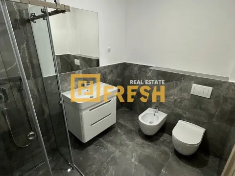 Sale, two bedroom apartment, 70m², Rafailovići, Budva - image 11