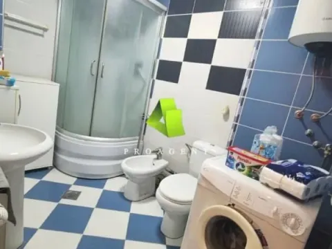 Rent, two bedroom apartment, 55m², Medijana, Niš - image 14