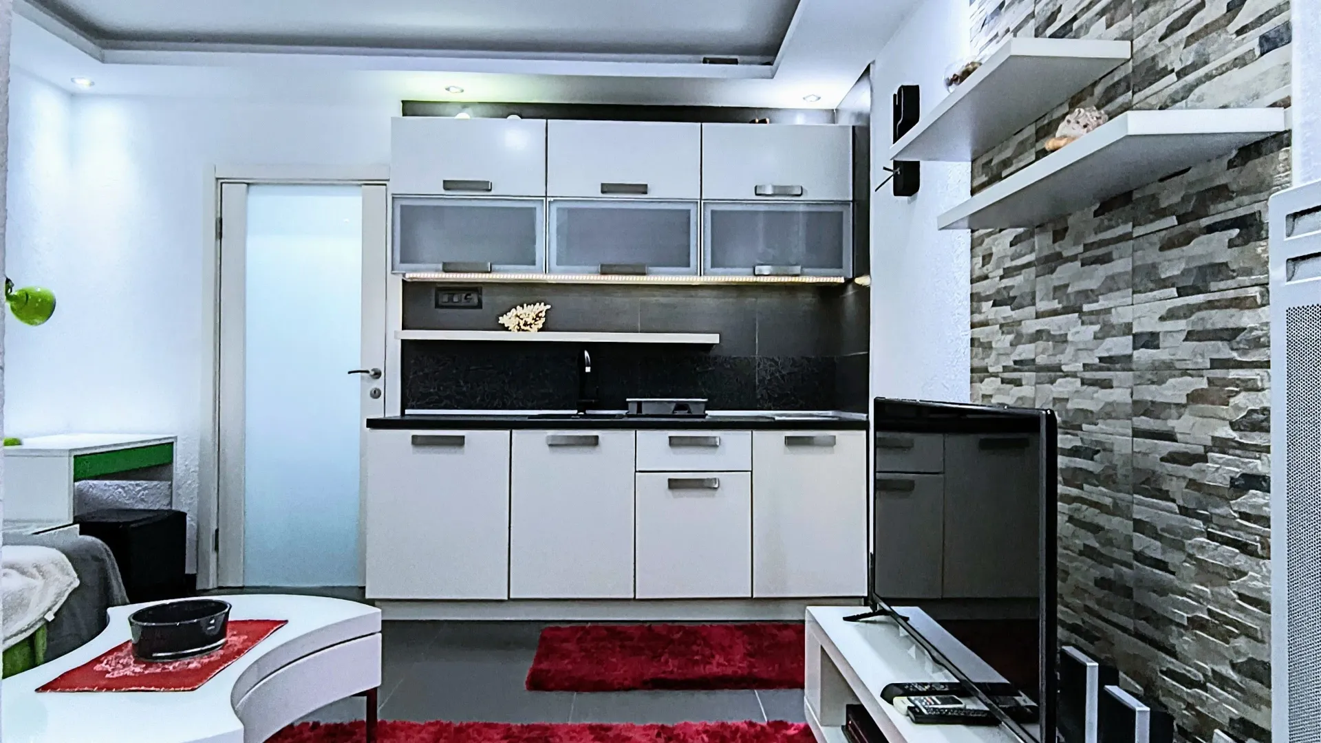 Stan-na-dan, jednosoban stan, 30m², Centar, Bar