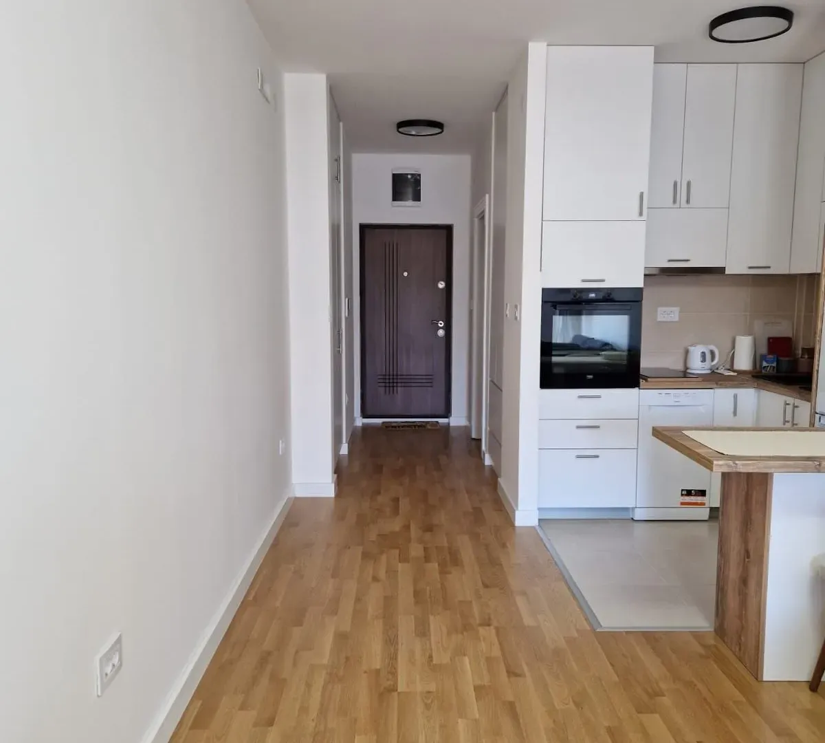 Izdavanje, stan, 41m², Podgorica, Crna Gora