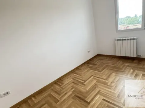 Prodaja, trosoban stan, 69m², Surčin, Beograd - image 14