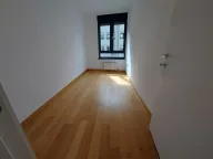 Izdavanje, stan, 84m², Kalenić Pijaca, Vračar Sve Podlokacije - image 5