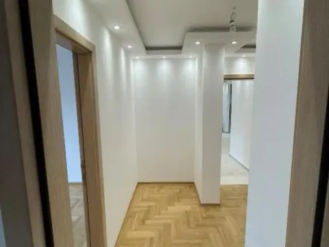 Sale, four bedroom apartment, 120m², Čukarica, Beograd - image 13