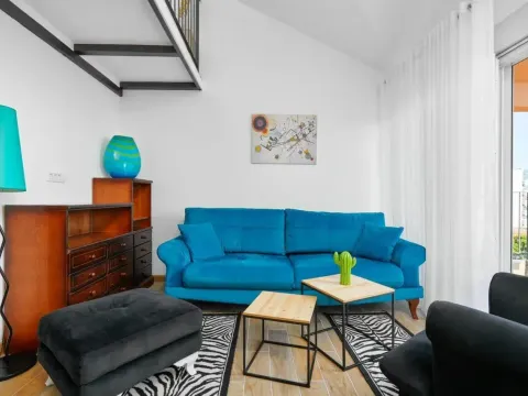 Izdavanje, stan, 50m², Tivat, Crna Gora - image 5