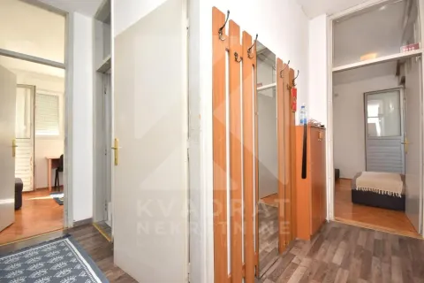 Rent, two bedroom apartment, 64m², Momišići, Podgorica - image 10