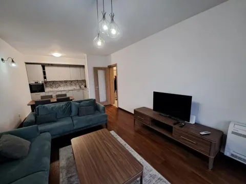 Izdavanje, dvosoban stan, 75m², Master Kvart, Podgorica - image 12