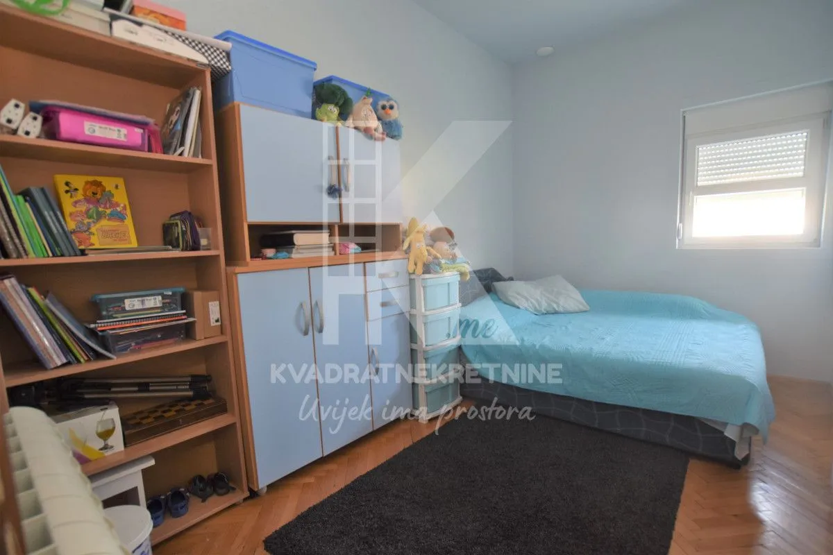 Rent, house, 410m², Donja Gorica, Podgorica