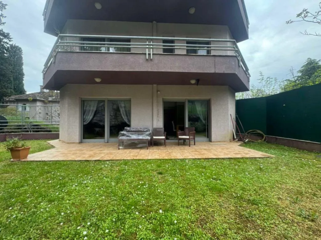 Izdavanje, trosoban stan, 137m², Gorica C, Podgorica