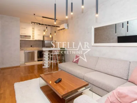 Rent, two bedroom apartment, 60m², Pobrežje, Podgorica - image 1