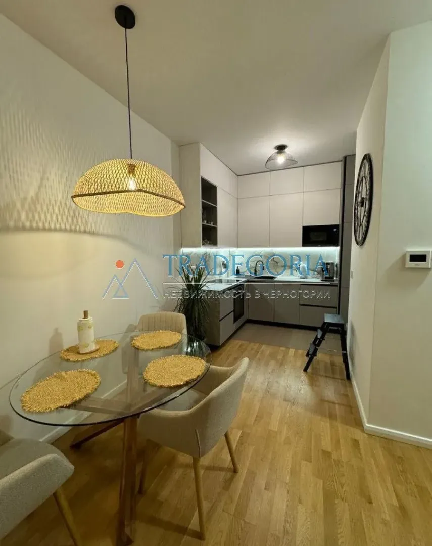 Prodaja, jednosoban stan, 79m², Bečići, Budva