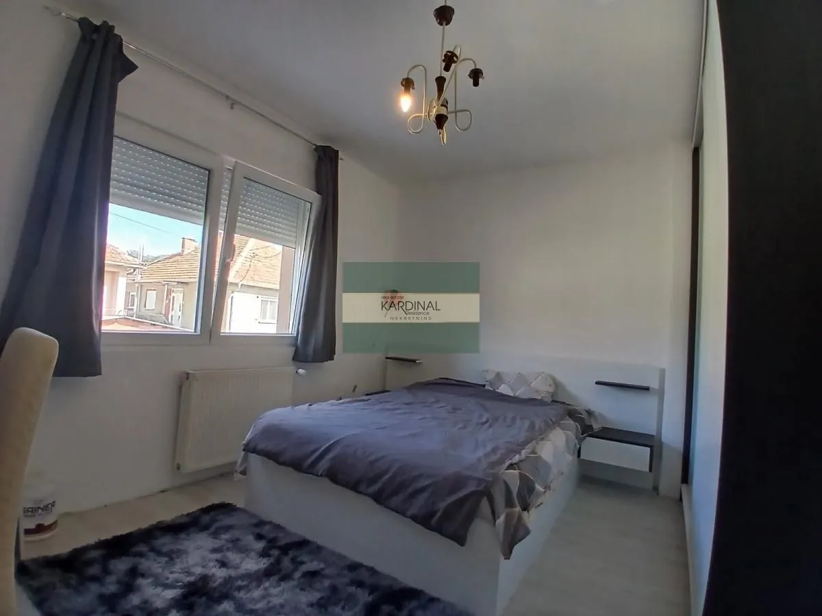 Prodaja, kuća, 226m², Tavrića obori, Jagodina
