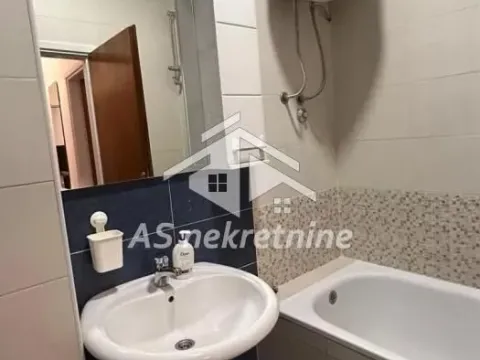 Rent, apartment, 57m², Južni Bulevar, Vračar Sve Podlokacije - image 11