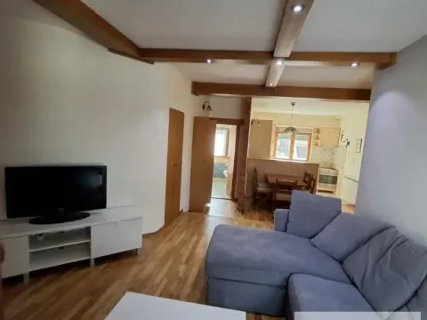 Prodaja, trosoban stan, 78m², Stari Grad, Beograd - image 2