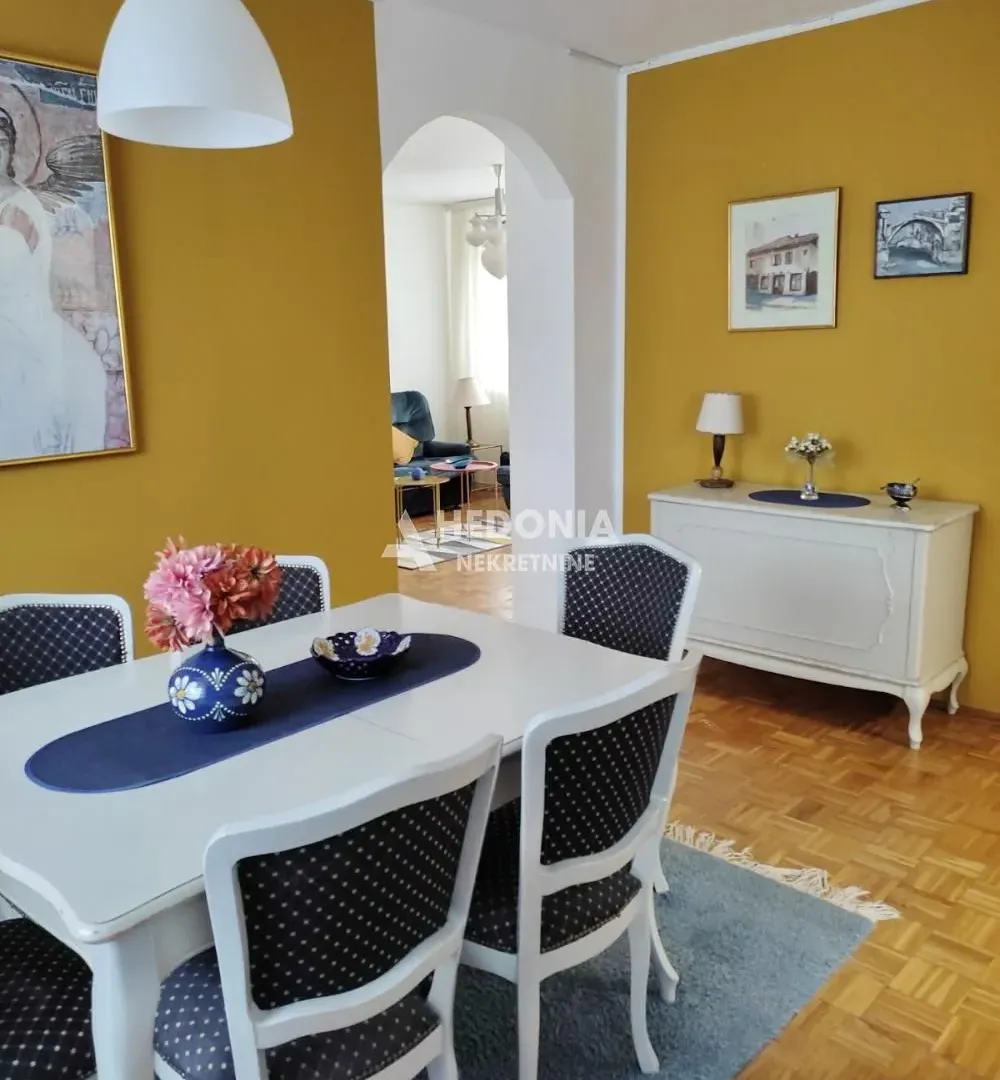 Izdavanje, trosoban stan, 73m², Novi Beograd Blok 61, Novi Beograd Sve Podlokacije