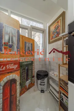 Prodaja, trosoban stan, 80m², Savski Venac, Beograd - image 6