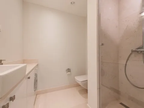 Izdavanje, dvosoban stan, 148m², Porto Montenegro, Tivat - image 16