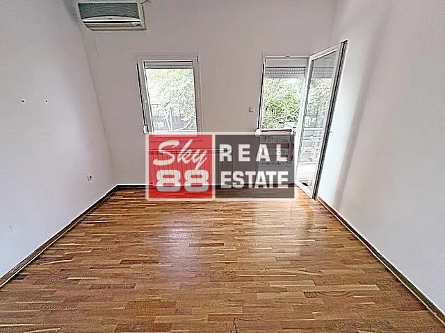 Izdavanje, kuća, 250m², Savski Venac, Beograd