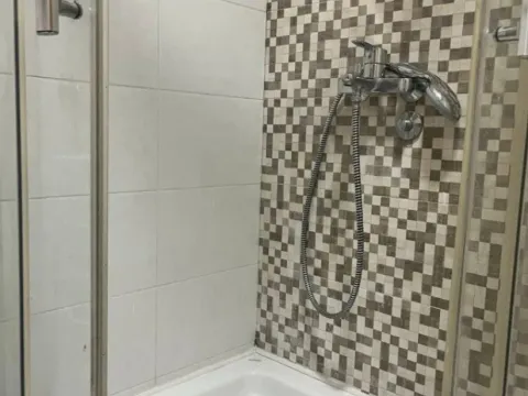 Izdavanje, jednosoban stan, 44m², City Kvart, Podgorica - image 10