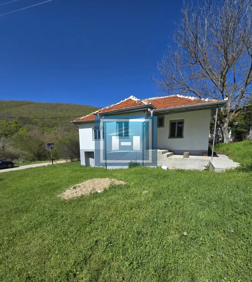 Prodaja, kuća, 110m², Lepčince, Vranje