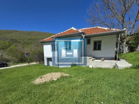 Prodaja, kuća, 110m², Lepčince, Vranje - image 4