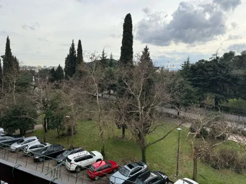 Izdavanje, jednosoban stan, 50m², Preko Morače, Podgorica - image 4