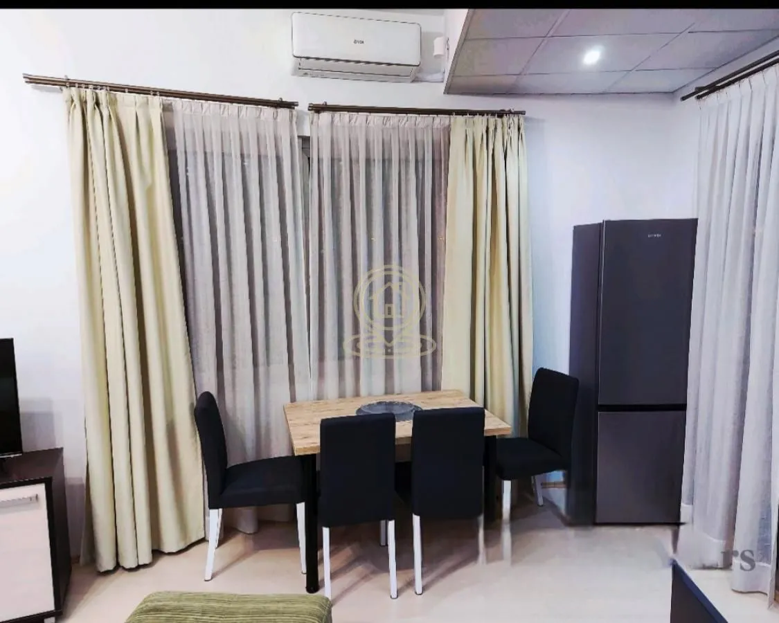 Izdavanje, jednosoban stan, 41m², Novo naselje, Novi Sad