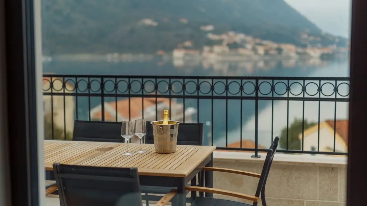 Prodaja, stan, 87m², Kotor, Crna Gora