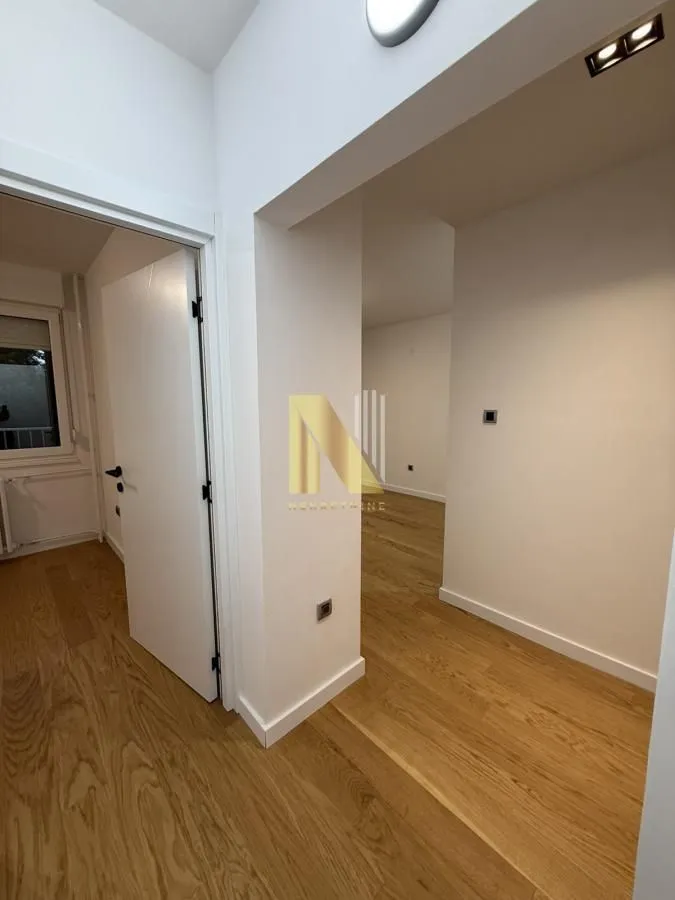 Sale, two bedroom apartment, 48m², Avijatičarsko naselje, Novi Sad Sve Podlokacije