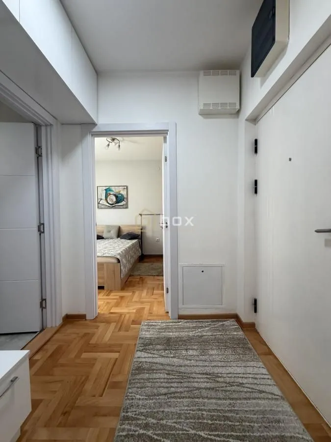 Prodaja, jednosoban stan, 41m², Crveni Pevac, Niš