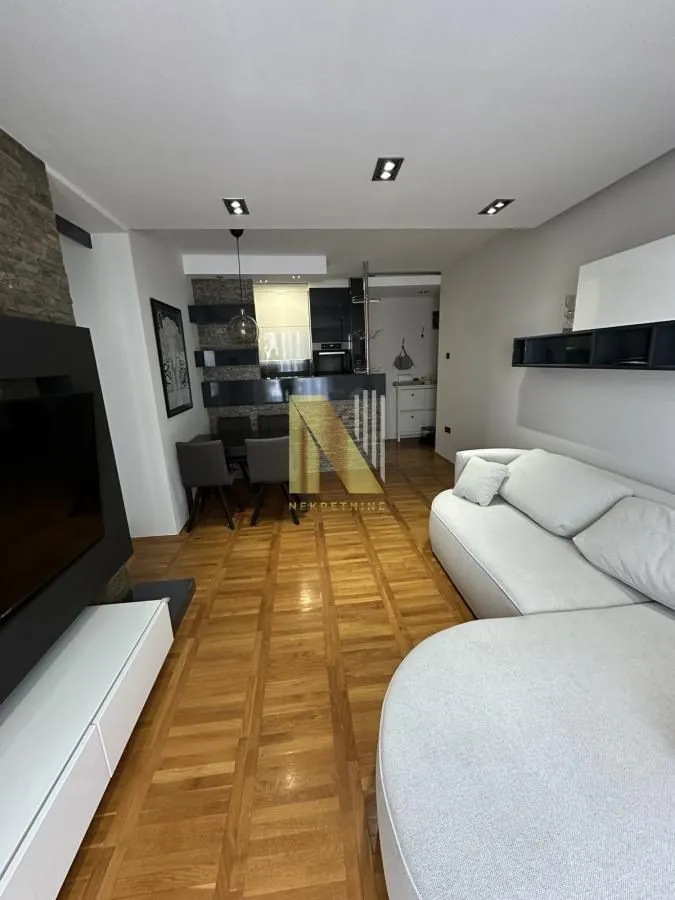 Rent, three bedroom apartment, 56m², Grbavica, Novi Sad Sve Podlokacije
