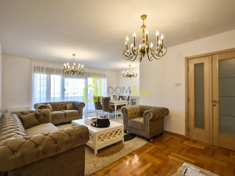 Izdavanje, trosoban stan, 150m², Preko Morače, Podgorica - image 1