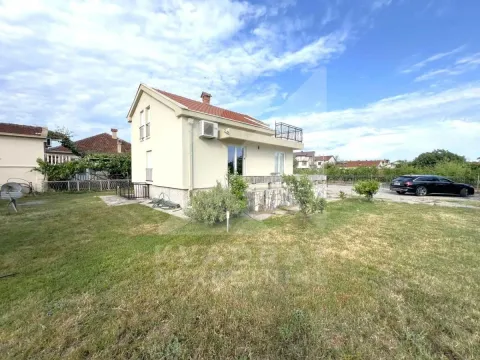 Rent, house, 80m², Gornja Gorica, Podgorica - image 19