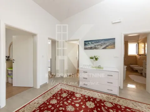 Prodaja, kuća, 500m², Bjeliši, Bar - image 33