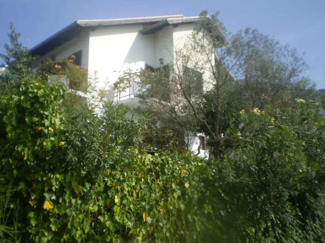 Prodaja, kuća, 100m², Kalimanj, Tivat