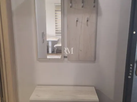 Rent, one bedroom apartment, 50m², Centar, Tivat - image 6