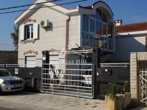 Prodaja, kuća, 387m², Herceg Novi, Crna Gora - image 14