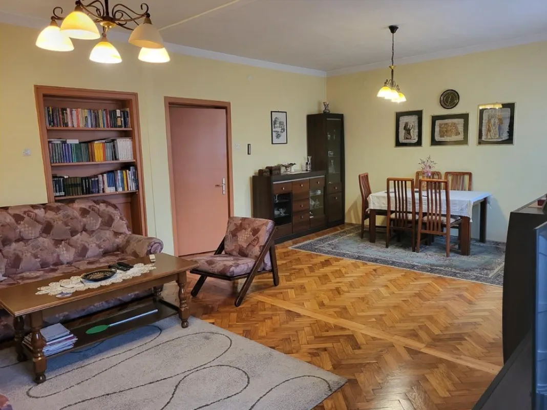 Sale, two bedroom apartment, 140m², Gorica C, Podgorica