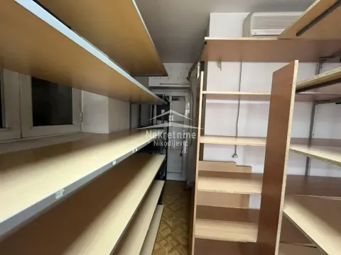 Izdavanje, poslovni prostor, 85m², Zemun Meandri, Zemun Sve Podlokacije - image 9