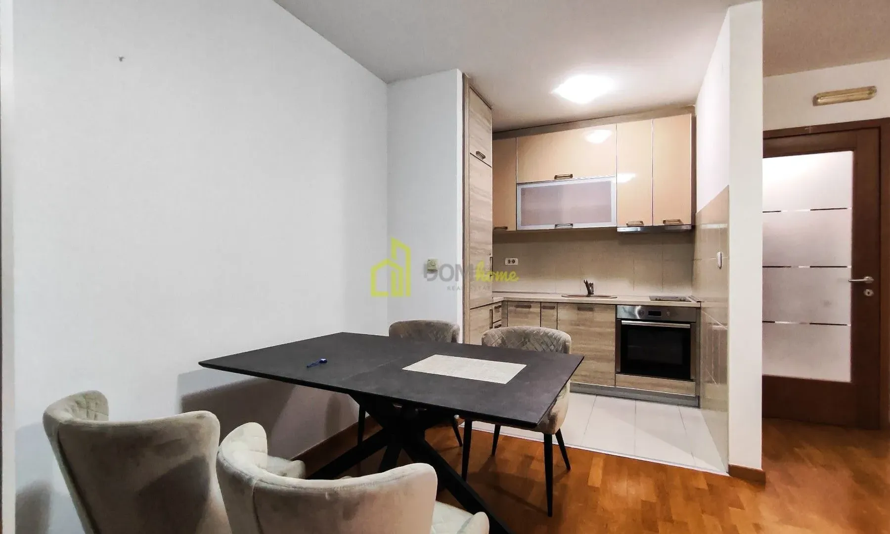 Rent, studio apartment, 36m², Tološka šuma, Podgorica