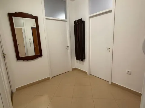 Rent, three bedroom apartment, 96m², Tuški Put, Podgorica - image 3
