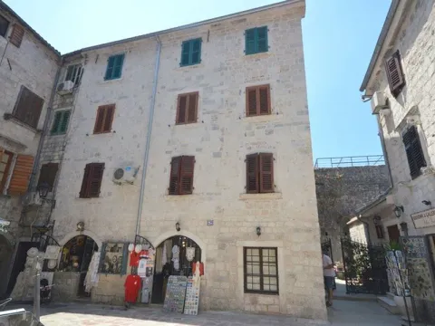 Prodaja,  zemljište, 188m2, Centar, Kotor