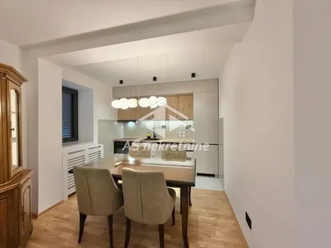 Rent, house, 80m², Stari Grad, Beograd - image 6