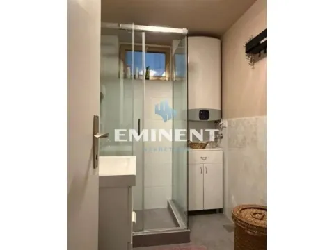 Izdavanje, dvosoban stan, 49m², Stari Grad, Beograd - image 8