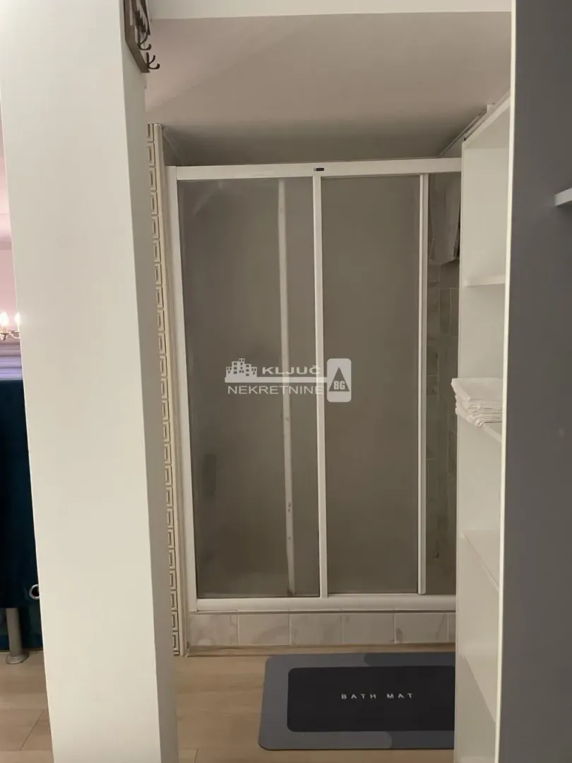 Sale, one bedroom apartment, 32m², Crveni Krst, Beograd