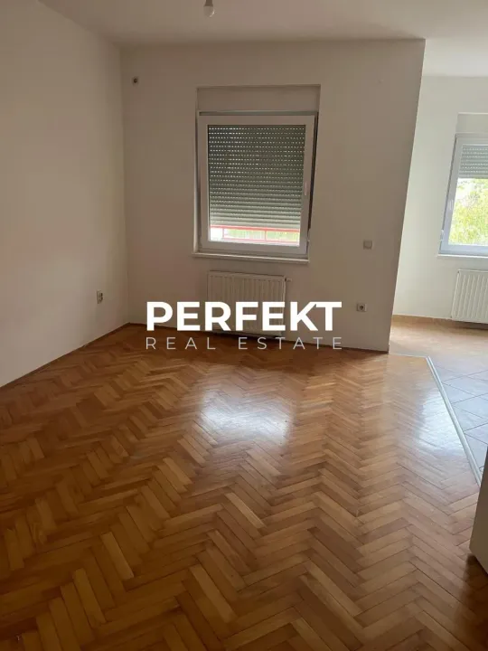 Rent, two bedroom apartment, 50m², Pančevo, Srbija