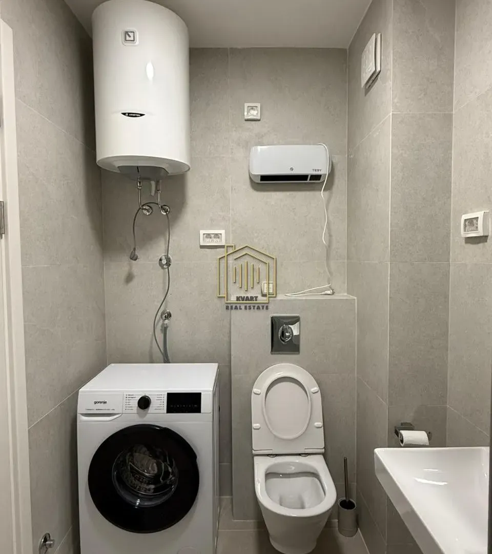 Izdavanje, jednosoban stan, 39m², Pobrežje, Podgorica