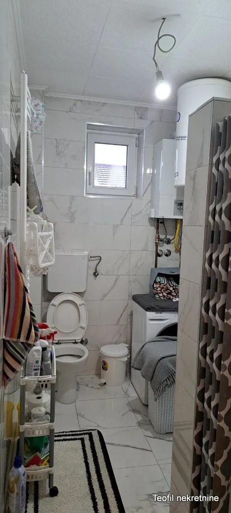 Prodaja, kuća, 365m², Nova Pazova, Stara Pazova